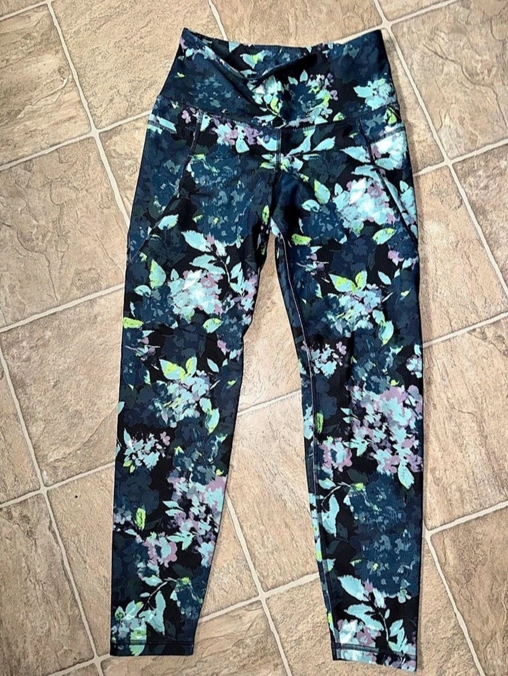 Old Navy Floral Athletic Leggings